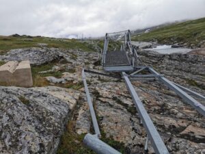 zerstörte Stahlbrücke